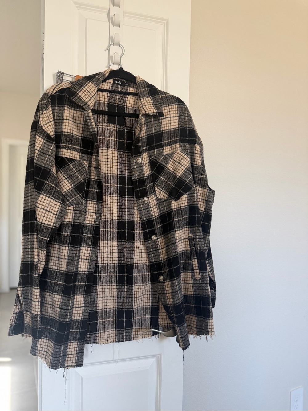 Unbranded Black & Cream Plaid Shacket Jacket